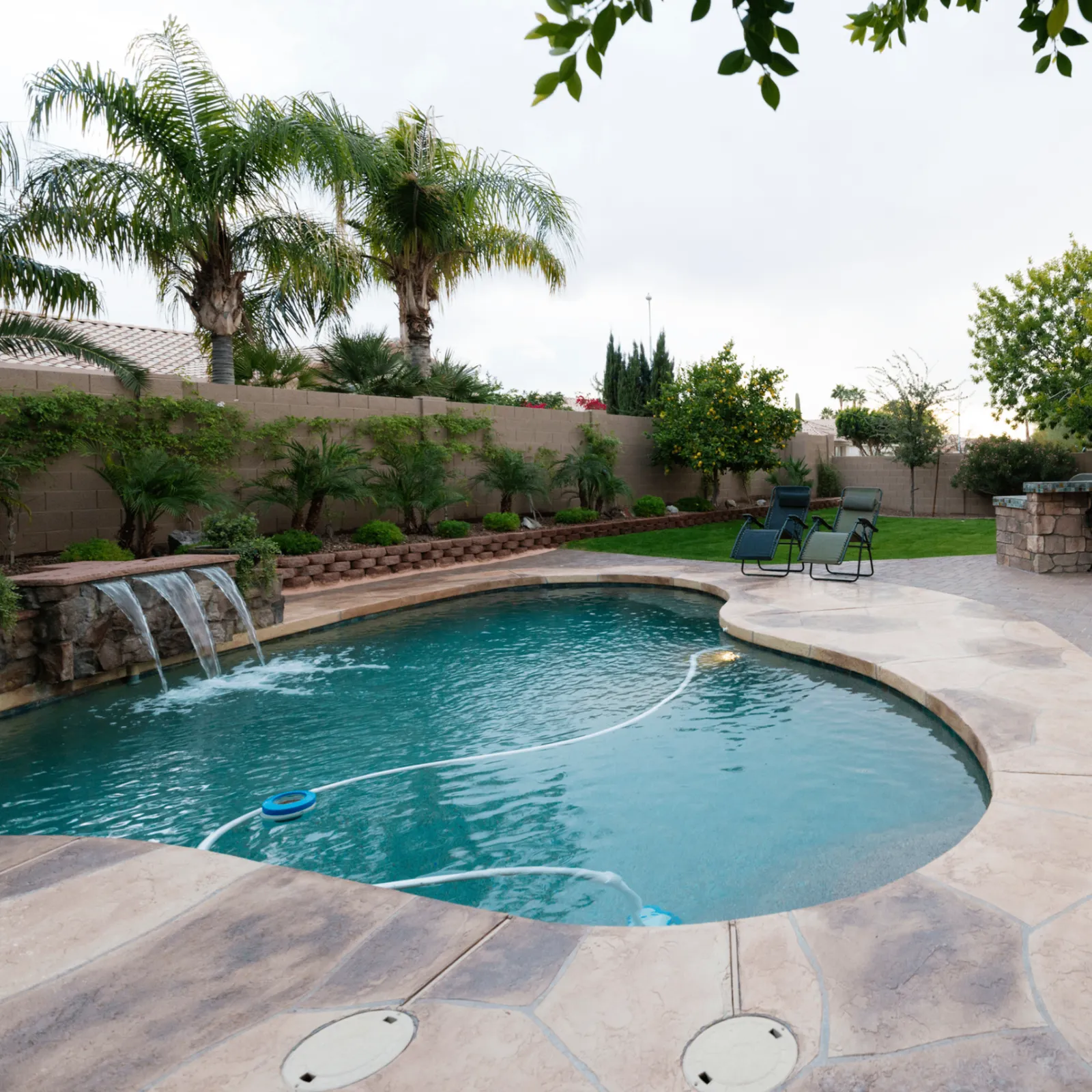 Maintained pool